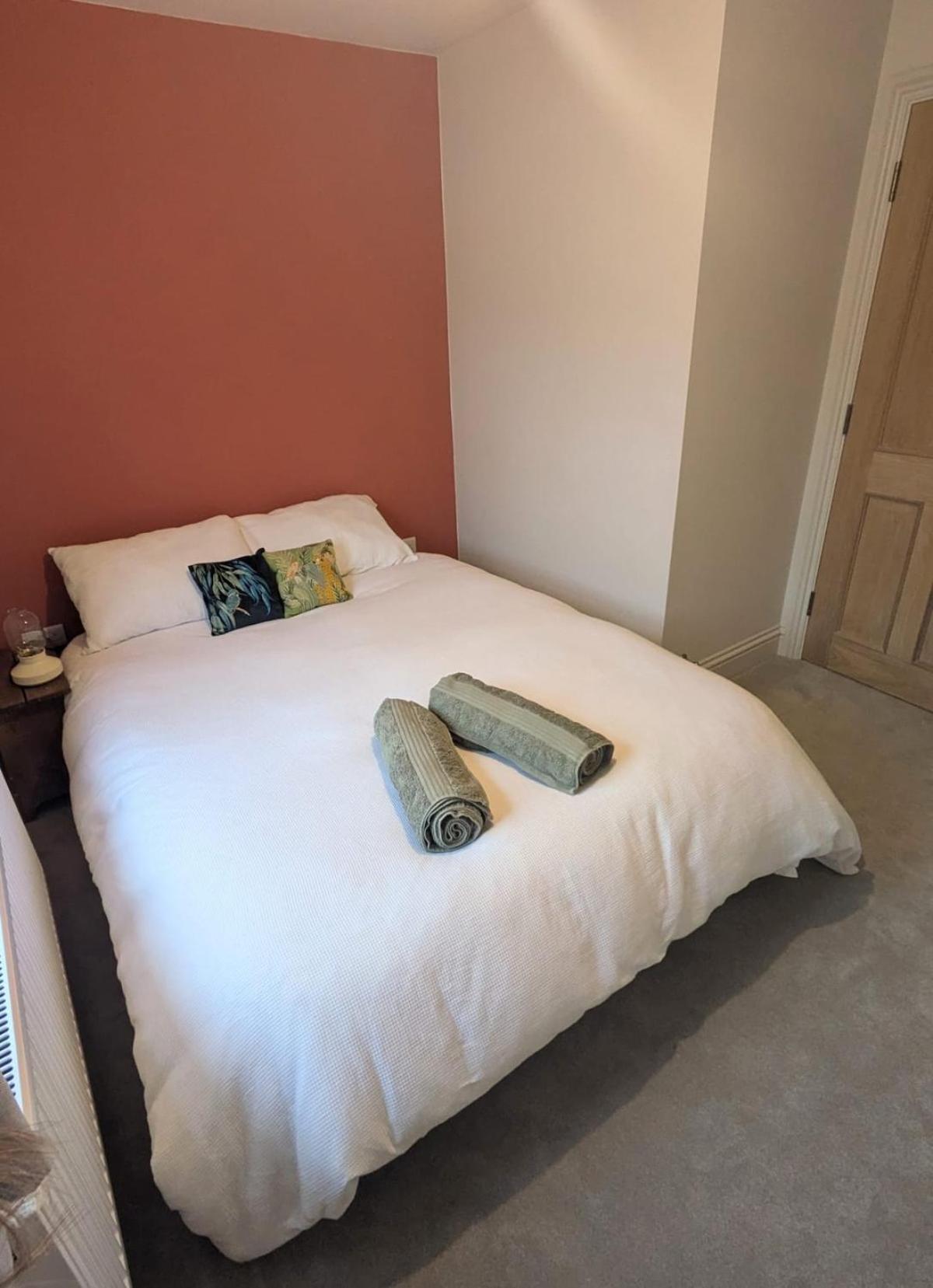 Newly Refurbed House, Barons Court Ferienhaus *